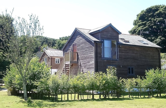 Wonderful child and baby friendly cottage. Near Porthleven, St Ives & Praa Sands