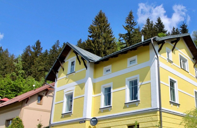 Wonderful private villa for 12 guests with WIFI, TV and parking