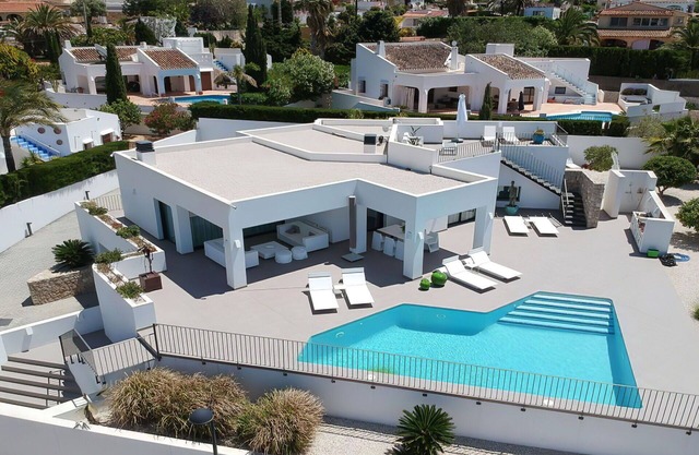 Wonderful private villa for 6 guests with WIFI, private pool, A/C, TV, terrace and parking
