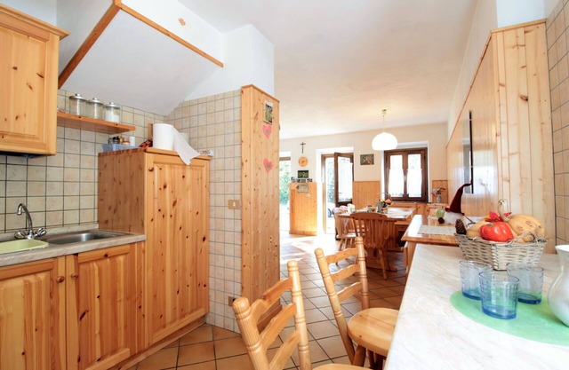 Wonderful villa for 7 guests with WIFI, pets allowed and panoramic view