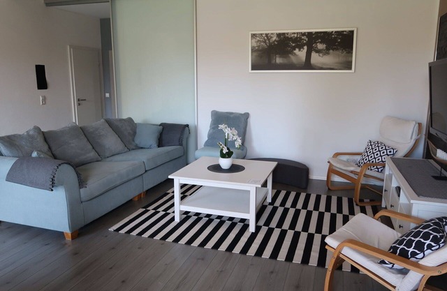 Wonderful villa for 4 guests with hot tub, WIFI, TV, terrace and parking