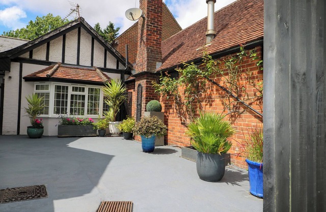 Woodend Annexe