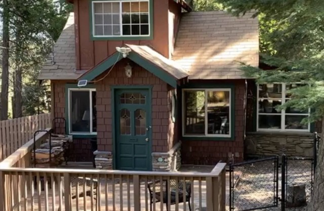 Woodland Hideaway