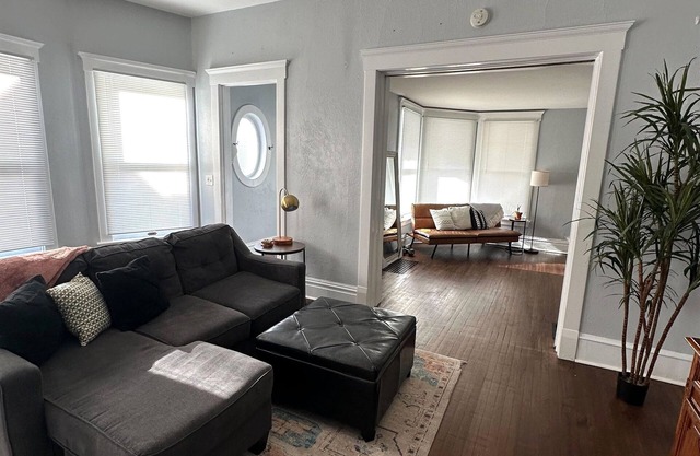 Work & Relax 1BR w/Office in Prime Location
