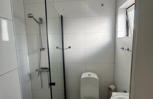 Workers - 10BR - 3 Bath - Säve- Parking lot - All-inclusive