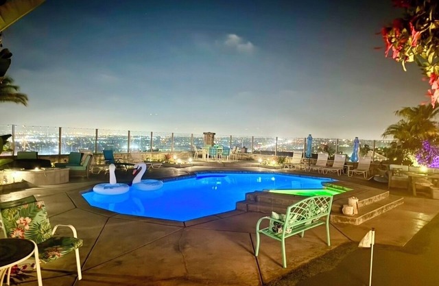 Wow! Private Pool and Spa Home w/Ocean/City Views, A/C, Fire Pit, Putting Green!