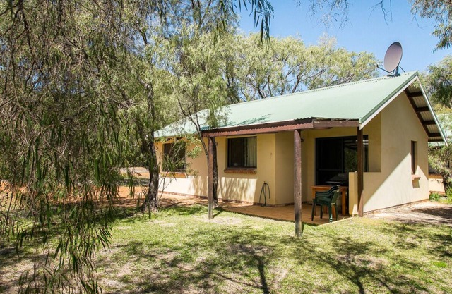 Wyadup Brook Cottages-1 Bedroom Chalet