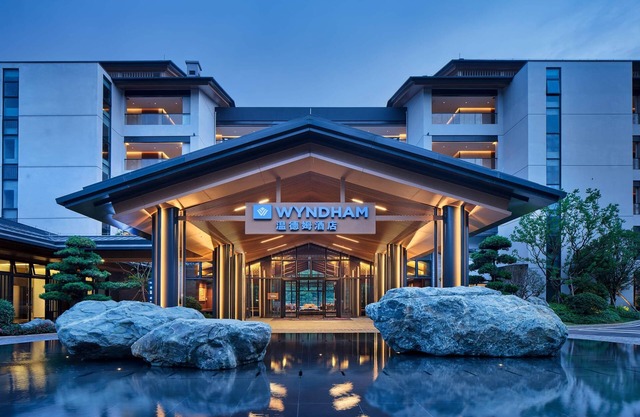 Wyndham Qingyuan Lianzhou Hot Spring Resort