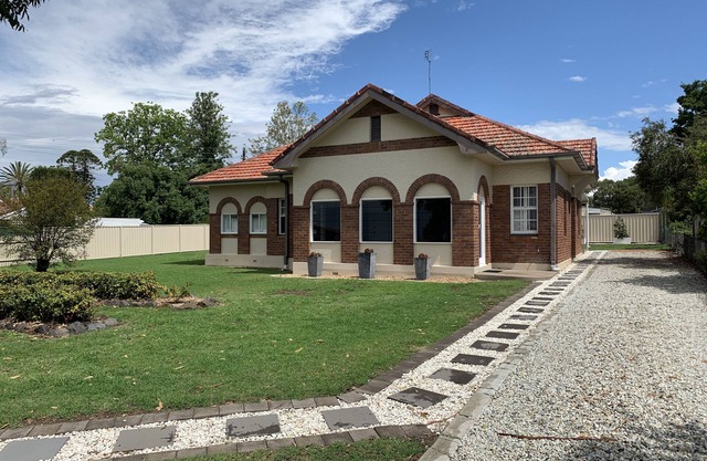 Your Own Art Deco Home in Warwick