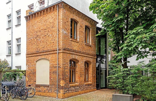 YOUR PRIVATE GARDEN TOWNHOUSE IN BERLIN PRENZLAUER MOUNTAIN
