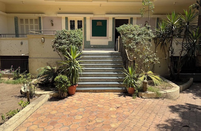 Zamalek garden villa at the nile