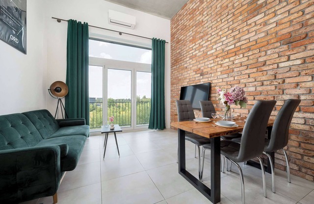 Zarembowicza 35 | Wrocław | Elegant Studio | Near the Airport