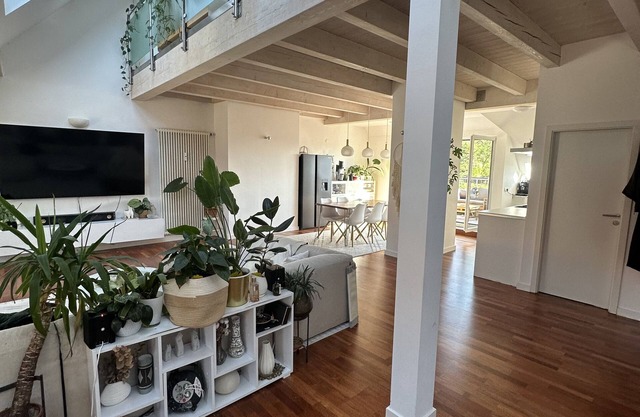 Zentrales Sonnendurchflutetes Loft