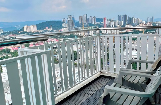 Zetapark Condominium by Emily in Town