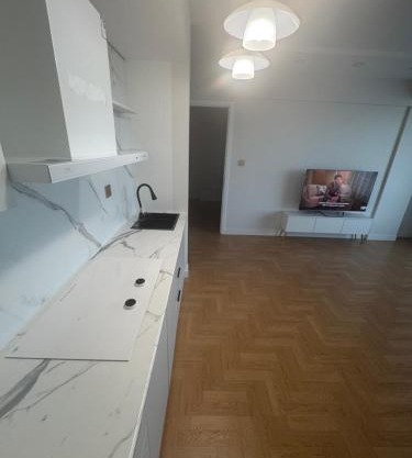 Zola Residence 400m from Shangri-la Mall