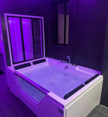 Yutz Apartment | Évasion romantique love & spa secteur Thionville Luxembourg
