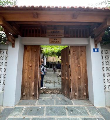 Son Tay House | Đường lâm village homestay