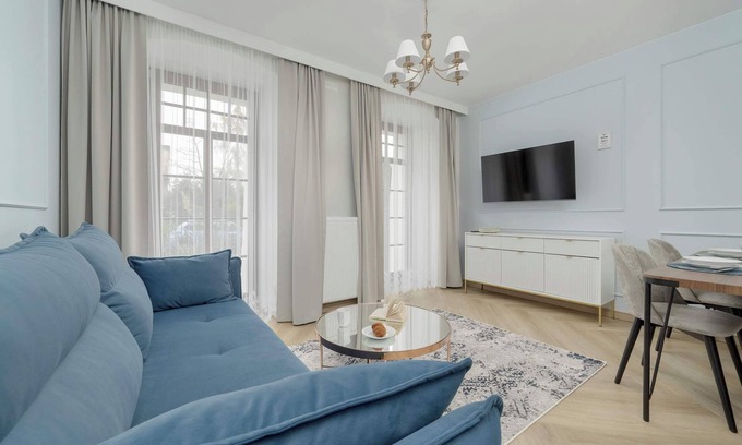 Srodmiescie Apartment | Śniadeckich 47 | Classic Apartment in Wrocław
