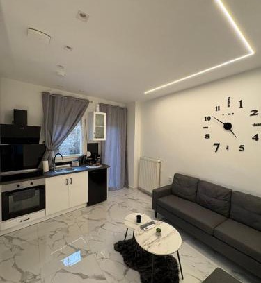 Kozani Apartment | Αικατερίνα