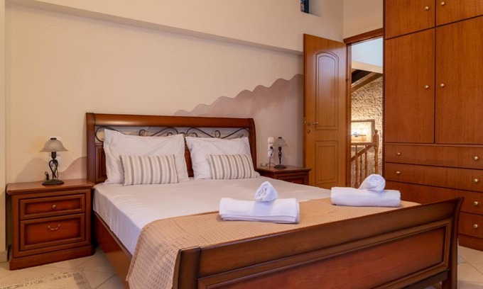 Palaiokastro House | Μονοκατοικία στο Παλιόκαστρο