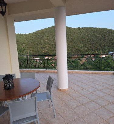 Dimitra Arkadias Apartment | Χαρά