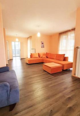 Pernik Apartment | Елегантен градски апартамент с обширна тераса