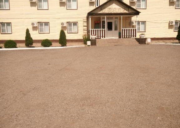 Gray-Voronets Hotel | Отель 861 км