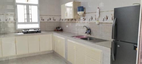 Al Ashkharah House | الاشخره