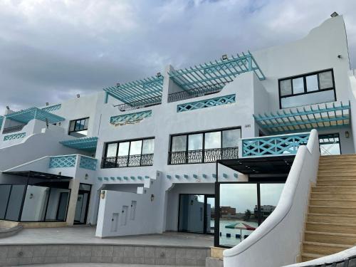 Durrat Al-Arous Apartment | شالية لاڤونتين الفندقي في منتجع البرادايس - للعائلات
