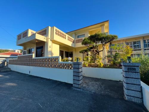 Nago Villa | やんばる別荘三原でーじまぎー -Yanbaru stay MIHARA VILLA GRANDE-