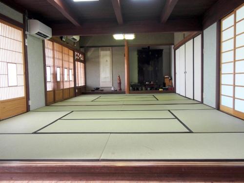 Kotohira-cho House | 古民家民宿 麻の宿