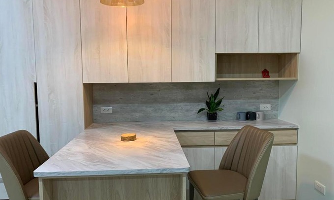 North District Apartment | 學士路勝美學大樓兩房有車位