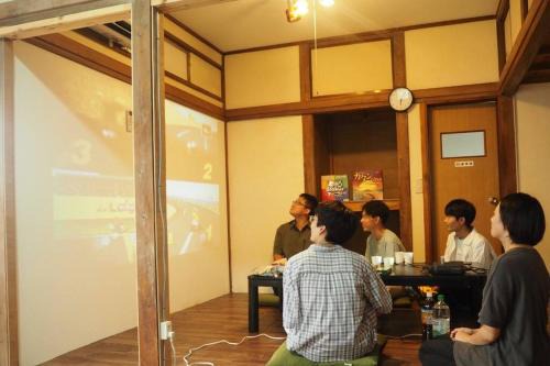 Oyama Apartment | 【小山駅徒歩7分】みんなで宅飲み！貸切一軒家ニシグチノイエ wifi有、銭湯近く