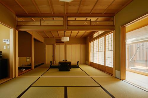 Higashiyama Villa | 御宿 長谷川