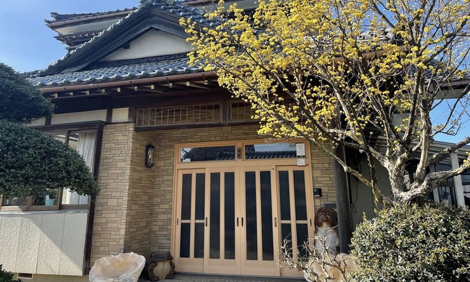 Nishi Ward House | 築50年の古民家でのゆったりとした日本家屋