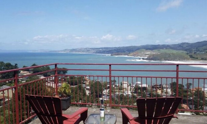 Pedro Point Apartment | 1 bd-1 bth SF Ocean View Rental
