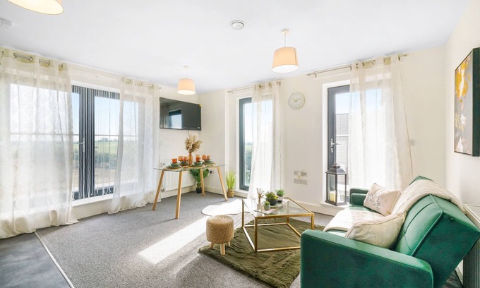 George Green Apartment | 1 Bed Flat Minutes From Heathrow