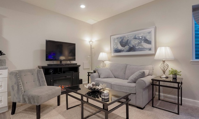 Aurora House | 1 Bedroom/1 Bath Suite in The Copperleaf Villas