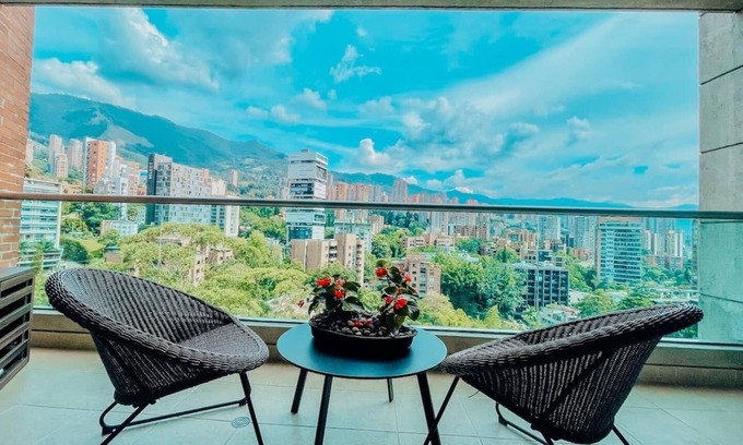Las Lomas I Apartment | 1 bedroom 1 bathroom