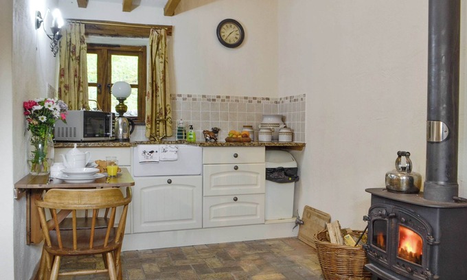 Llandovery Cottage | 1 bedroom accommodation in Llandovery
