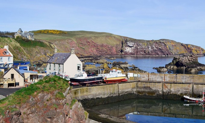 St Abbs Cottage | 1 bedroom accommodation in St Abbs, near Eyemouth