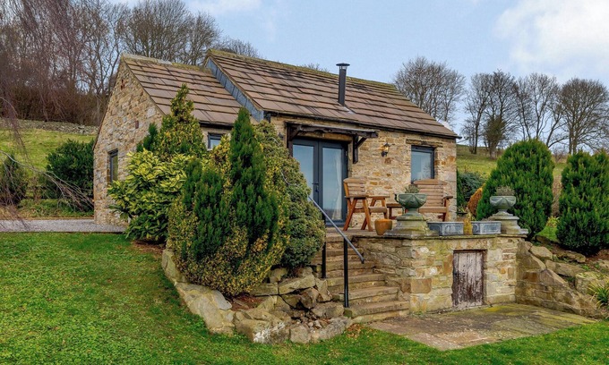 Preston-under-Scar Cottage | 1 bedroom accommodation in Wensley, near Leyburn