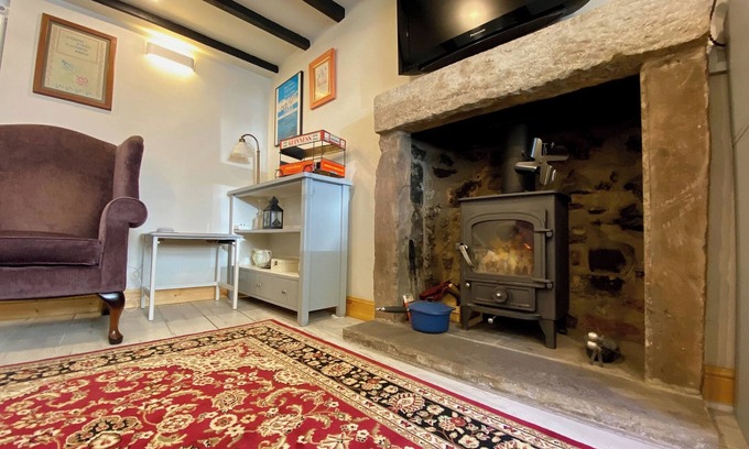 Bonsall Cottage | 1 bedroom accommodation in Bonsall, near Matlock