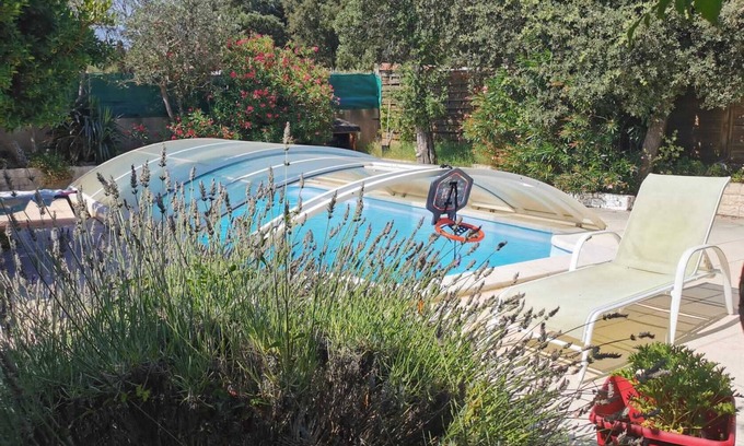 Tresques Apartment | 1 Bedroom Apartment in Tresques