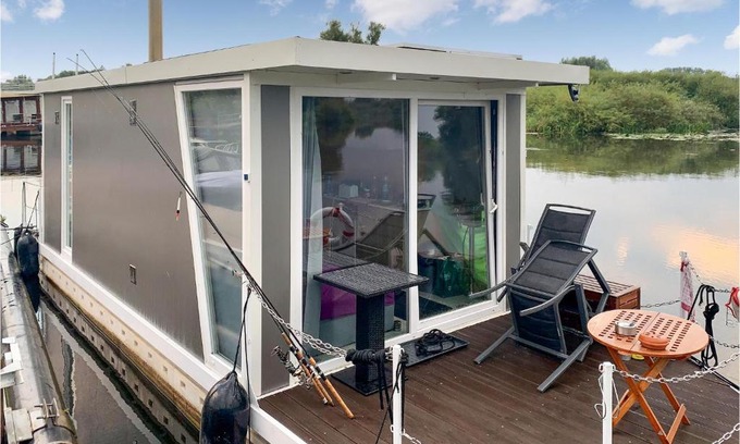 Loitz Boat Rental | 1 Bedroom Beautiful Ship In Loitz