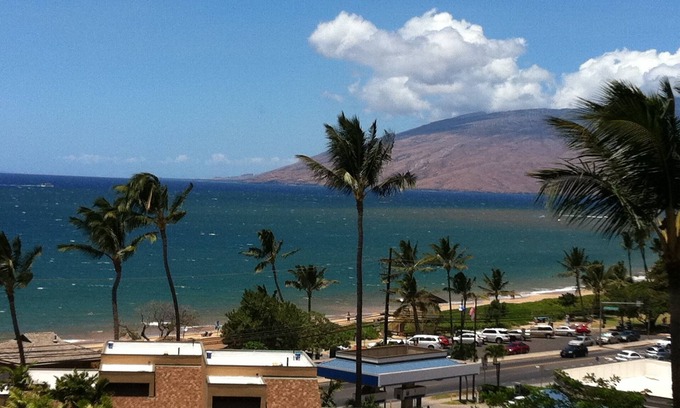 Kihei Condo | 1-bedroom condo, short walk to Kamaole Beach - Summer Special - 190.00 a Night!