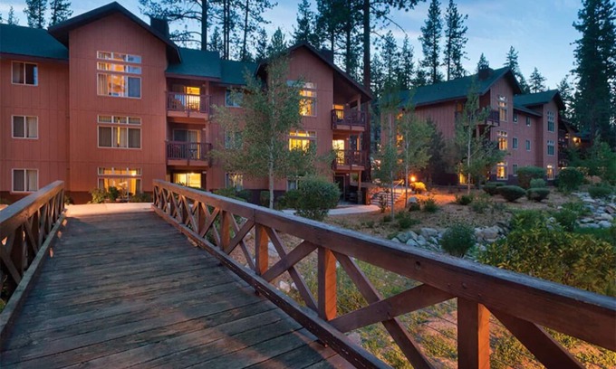 Round Hill Village Condo | 1 Bedroom Deluxe Condo w/Kitchen, Lake Tahoe, South Shore Resort!