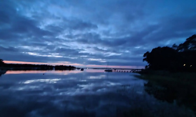 Hampton Bays House | 1 Bedroom Hamptons Waterfront Cottage Rental