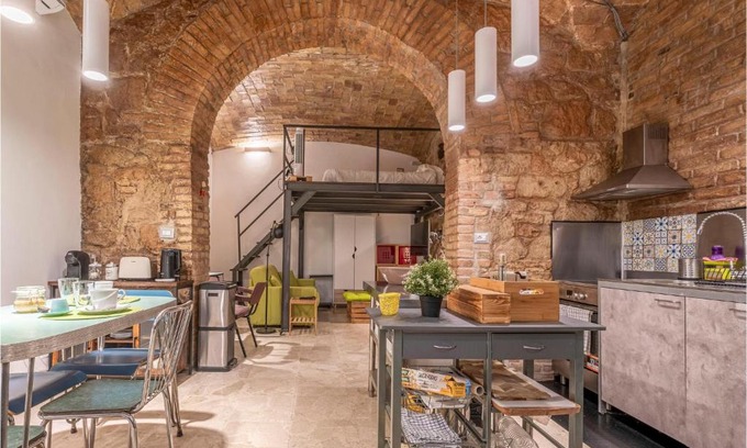 Pigneto Apartment | 1 Bedroom Lovely Apartment In Roma