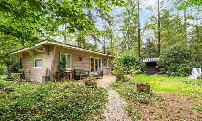 Dieren House | 1 bedroom stunning home in Laag-Soeren